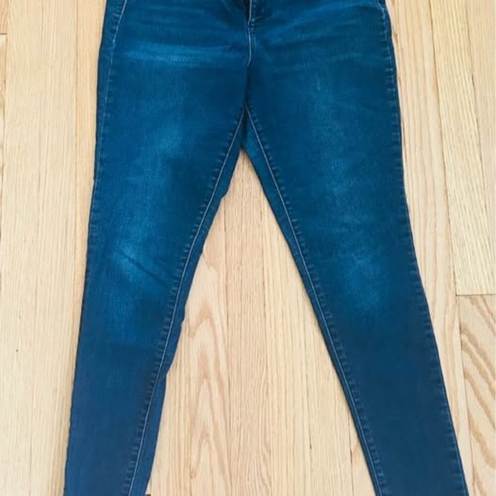 Jessica Simpson Kiss Me Skinny Jeans Size 12/31